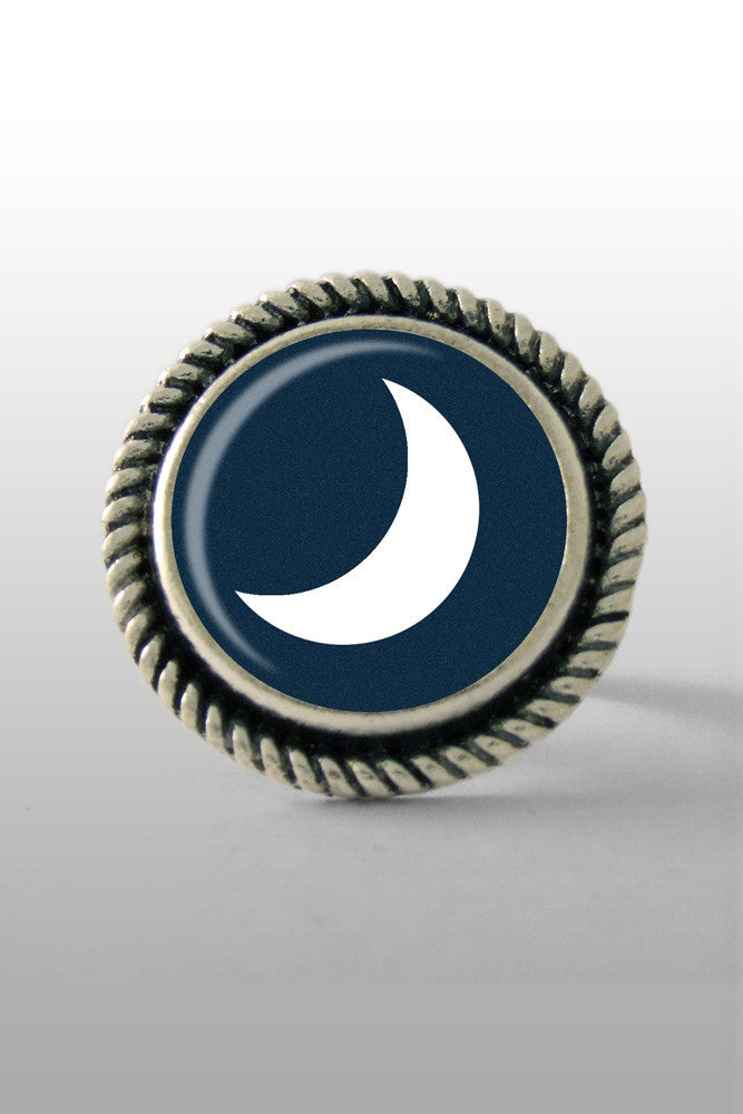 Crescent moon ring